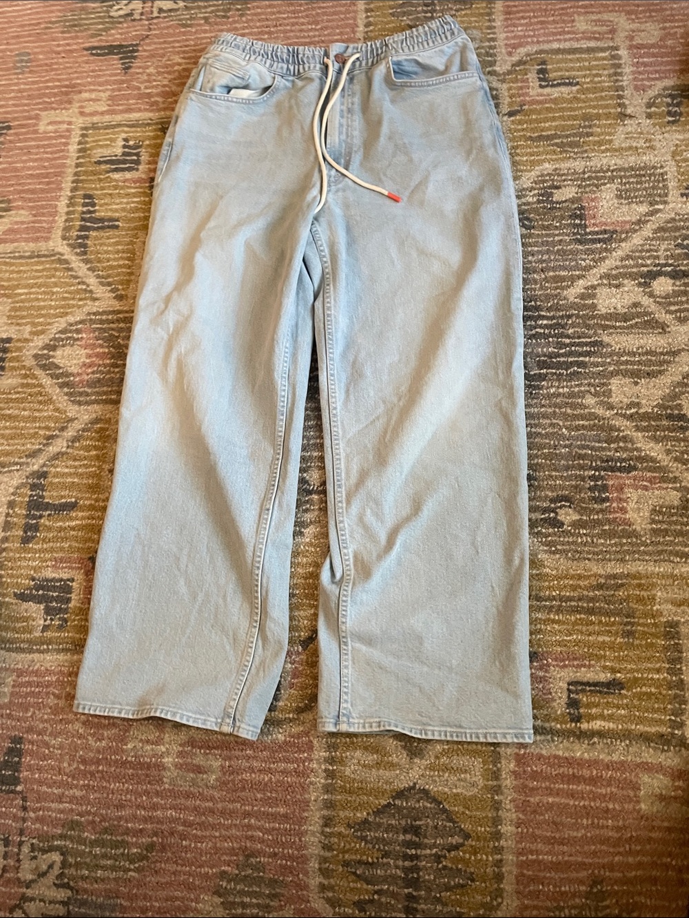 MOTHER Light Wash Pull-On Wide-Leg Jeans